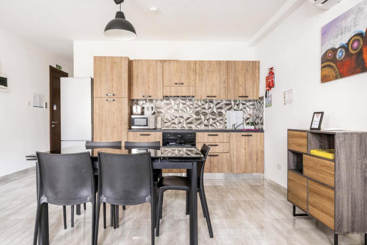 F8 Modern And Bright Apartment In Malta Msida Kültér fotó